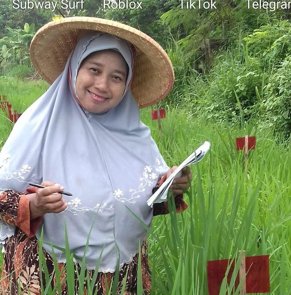 Anita Ninasari. SP., M.Si.