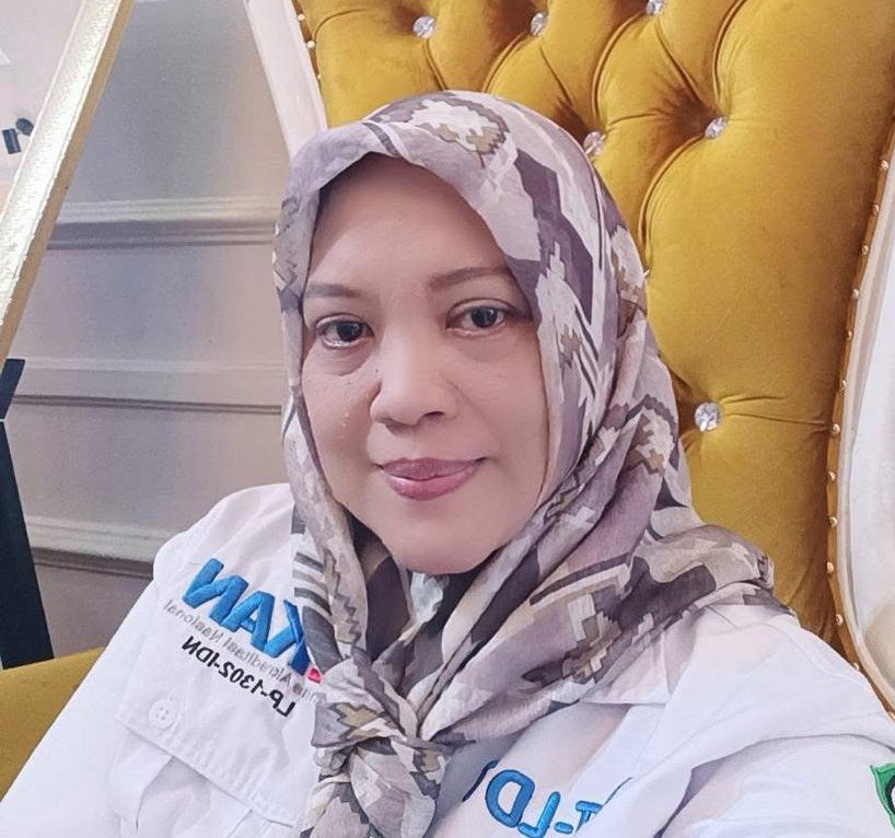 Betty Kadir Lahati, SP., M.Si.